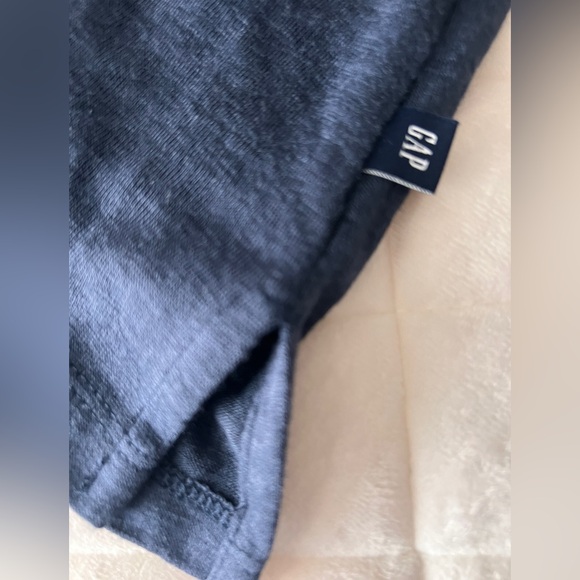 GAP women’s Long Sleeve Navy Tee NWT XXL - Picture 3 of 10